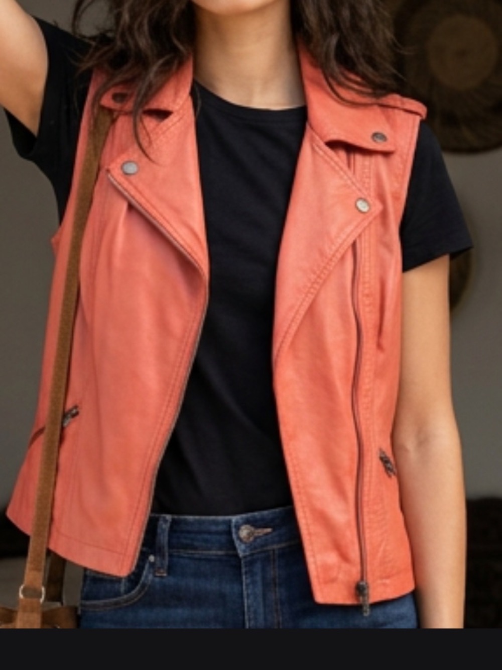 Women’s Vintage Genuine leather Vest | American Rags Coral Vest EUC M
